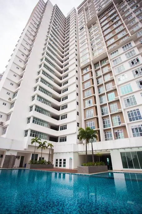 New Skysuites Lovely 2 Bedroom 4-6Pax Johor Bahru