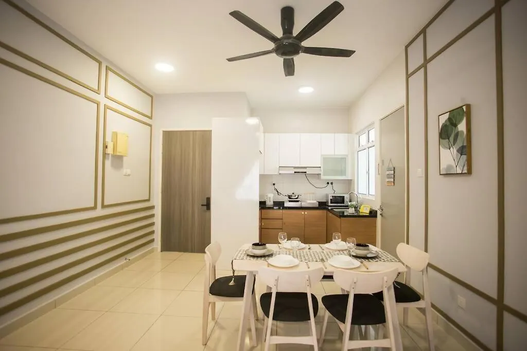 New Skysuites Lovely 2 Bedroom 4-6Pax Johor Bahru